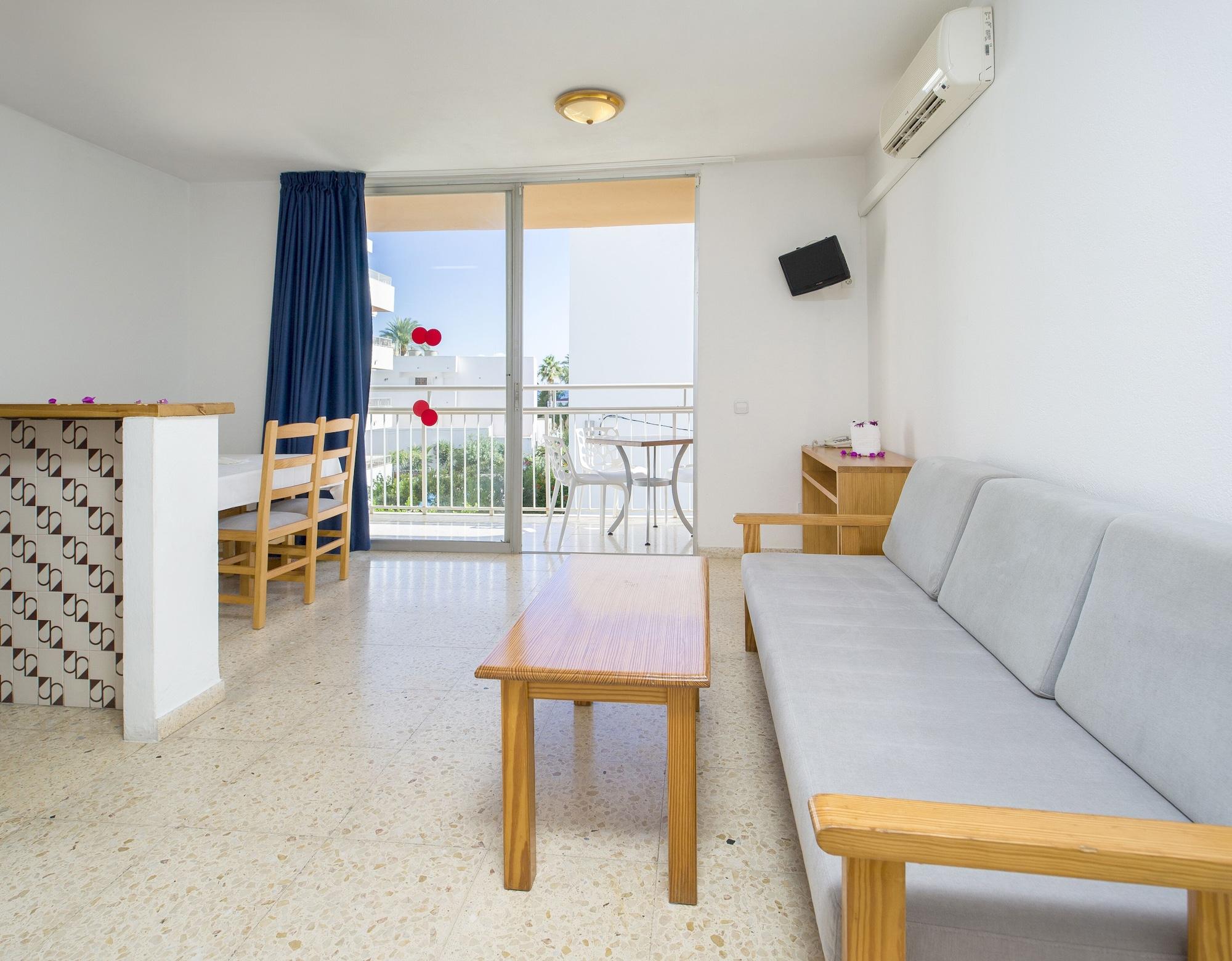 Apartamentos Green Line Bon Sol - Ab Group Playa d'en Bossa Ngoại thất bức ảnh