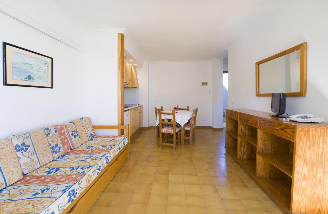 Apartamentos Green Line Bon Sol - Ab Group Playa d'en Bossa Ngoại thất bức ảnh